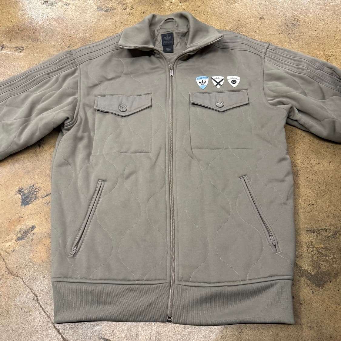 아디다스 카키 트랙탑 윈터 져지 자켓 상품이미지3