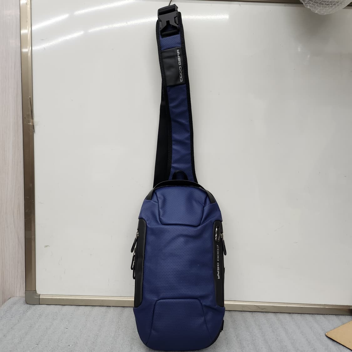 CODO GEAR 슬링백 네이비 40x23cm 상품이미지1