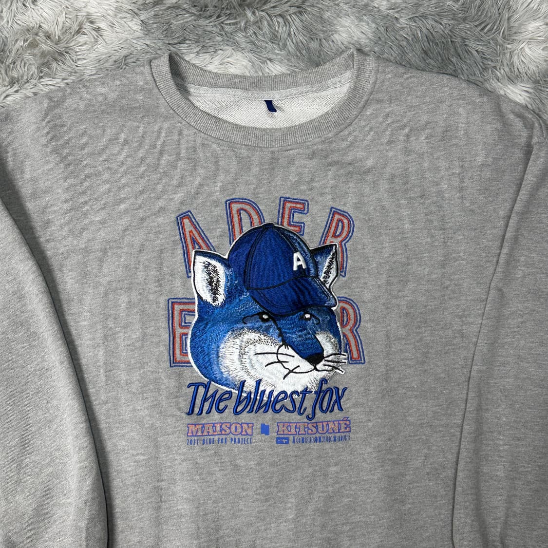 아더에러 메종키츠네 폭스 맨투맨  상품이미지2