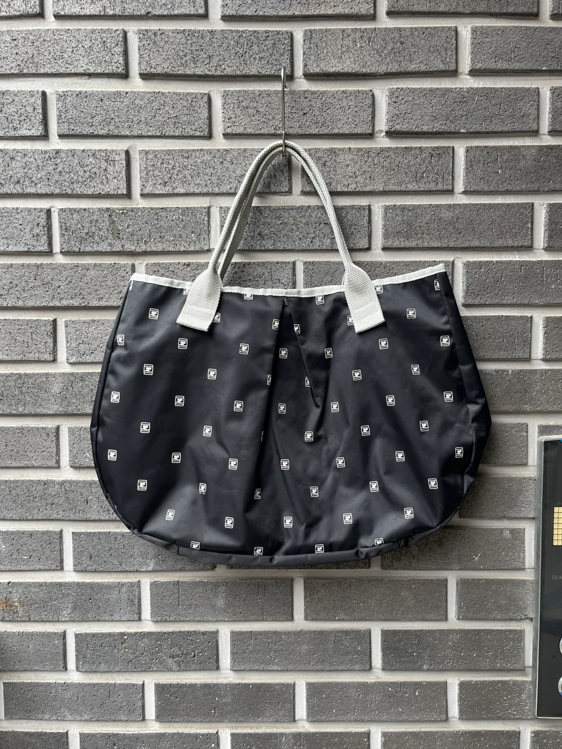 00s Courreges 꾸레쥬 로고 패턴 나일론 백 상품이미지2