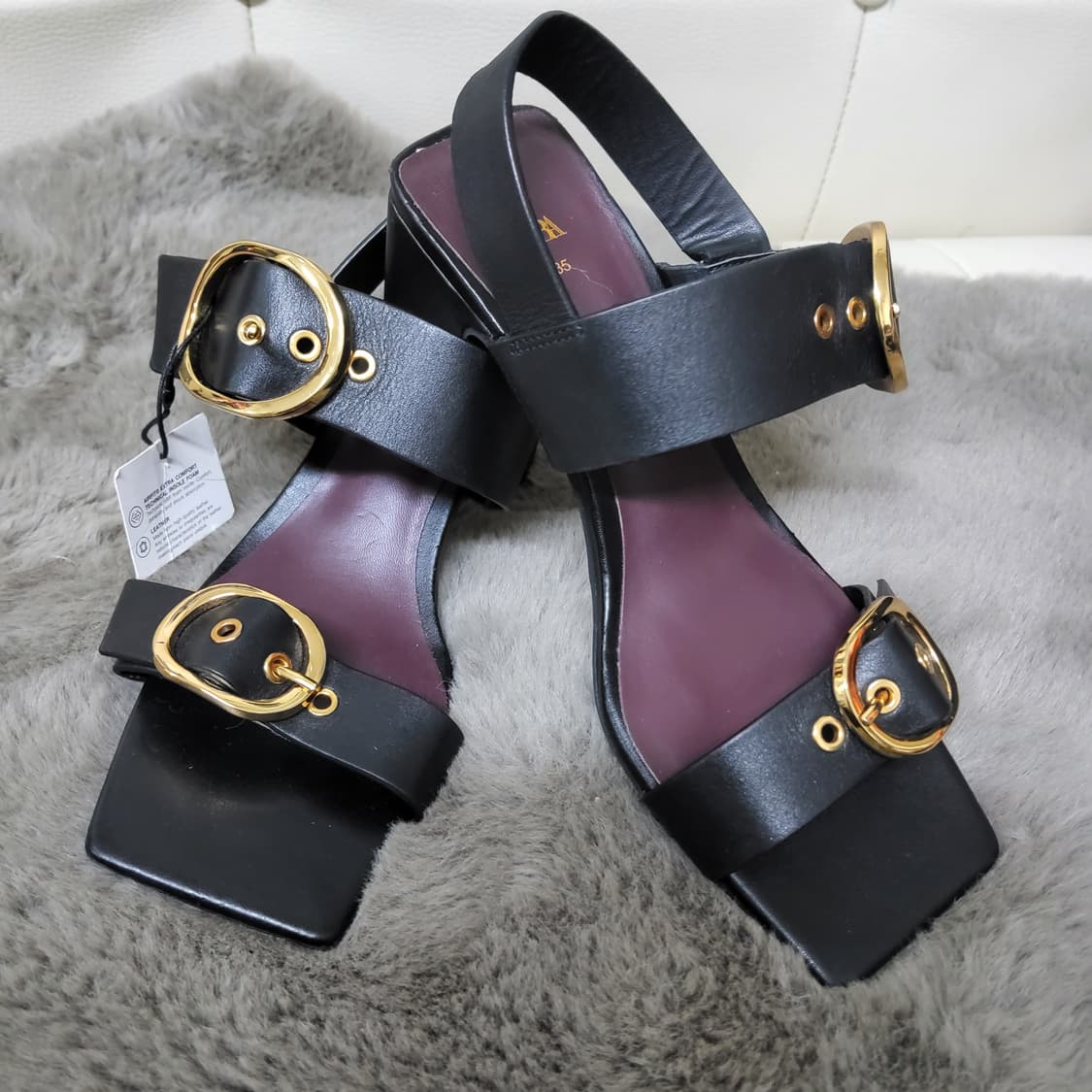 새상품 자라 소가죽 힐 샌들 금장버클 35 225 넘 이쁨 상품이미지1