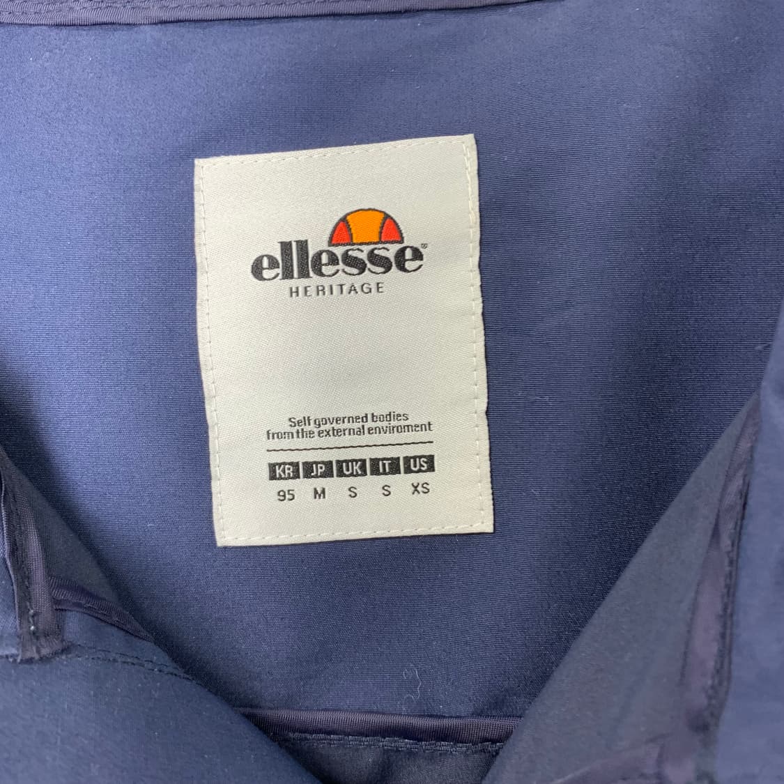 엘레쎄 올드스쿨 반집업 바람막이 아노락 상품이미지8