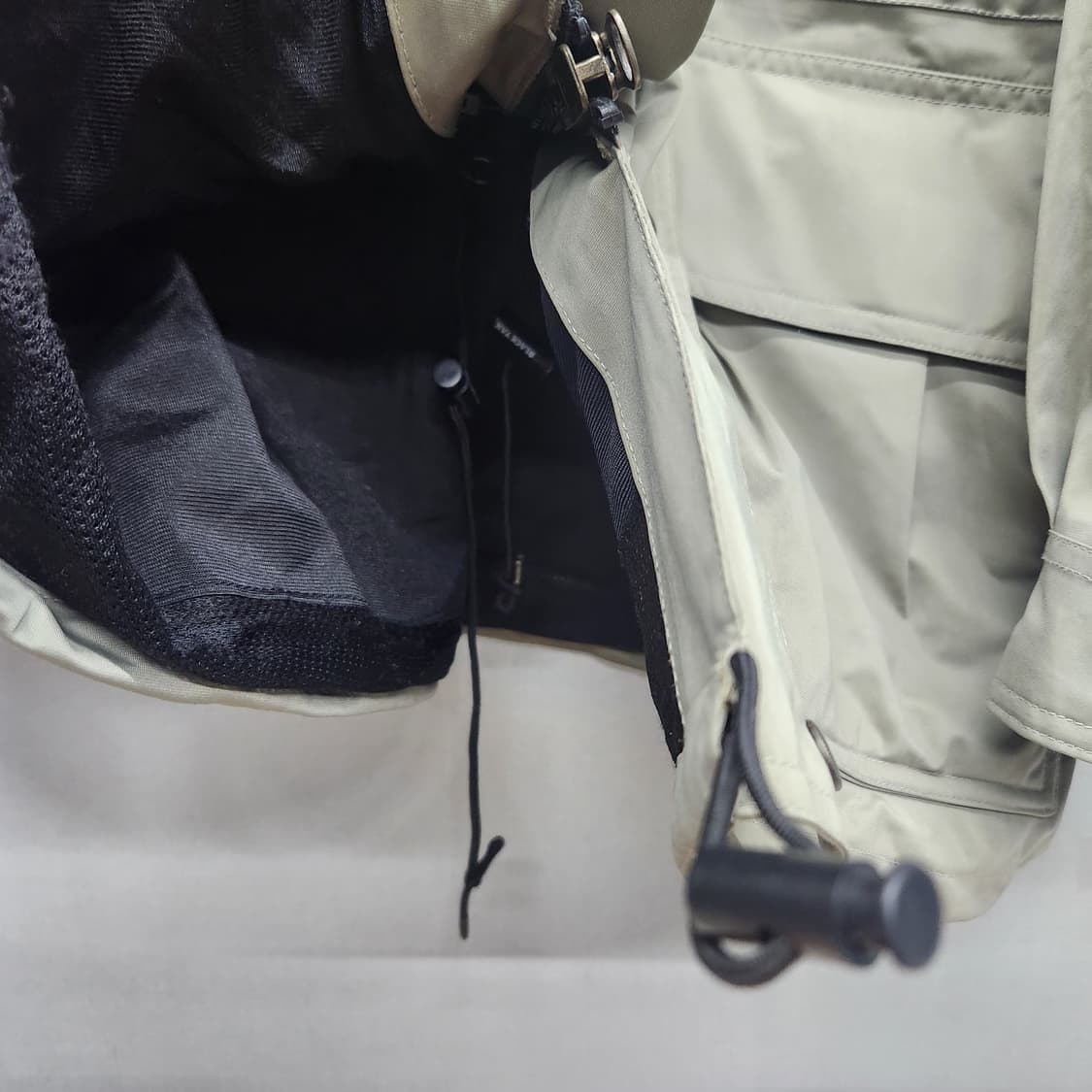 블랙야크 고어택스 바람막이 후드 자켓 95(L~XL) 상품이미지5