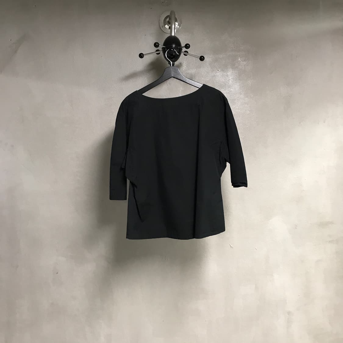 주카 블라우스 블랙 M(W) 상품이미지6