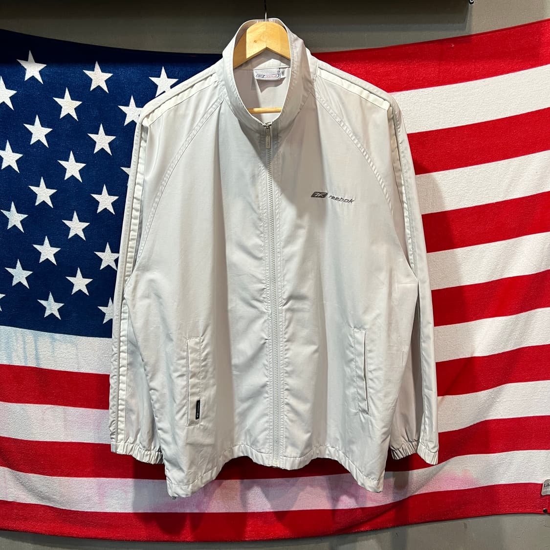 리복 바람막이 상품이미지1