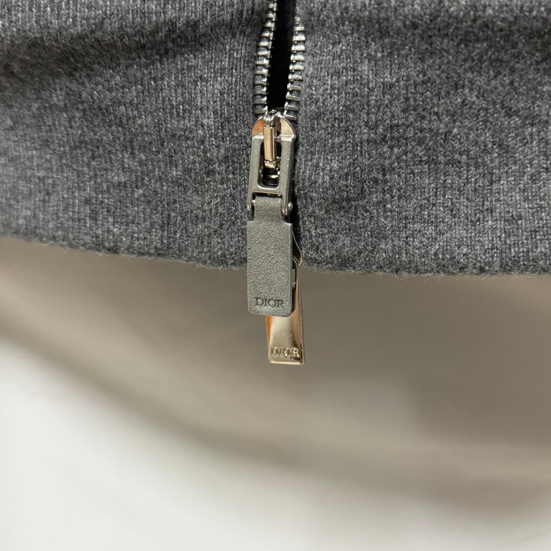 [S+급/XL] 디올 오블리크 캐시미어 후드집업 그레이 상품이미지8