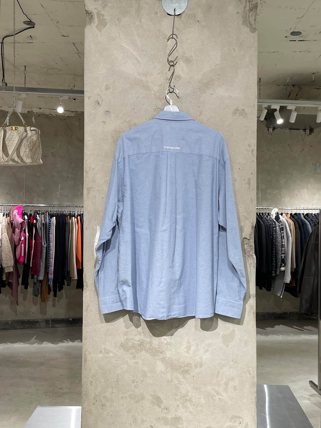 베이프 스카이 블루 원 포인트 싱글 포켓 옥스포드 셔츠 상품이미지6