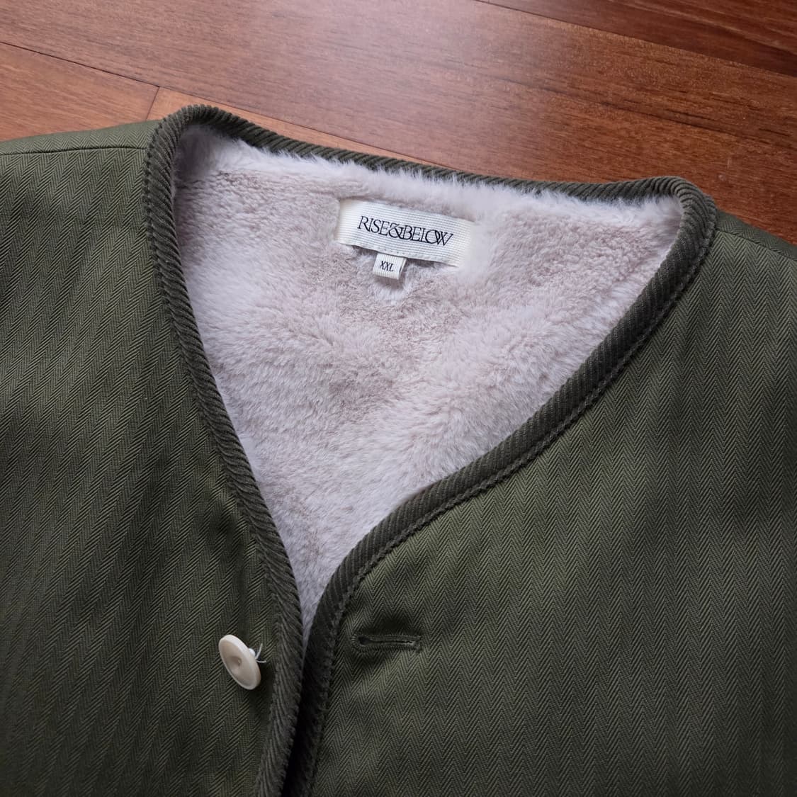 라이즈앤빌로우 에코퍼 라이닝 메카닉 베스트 올리브 XXL사이즈 상품이미지2