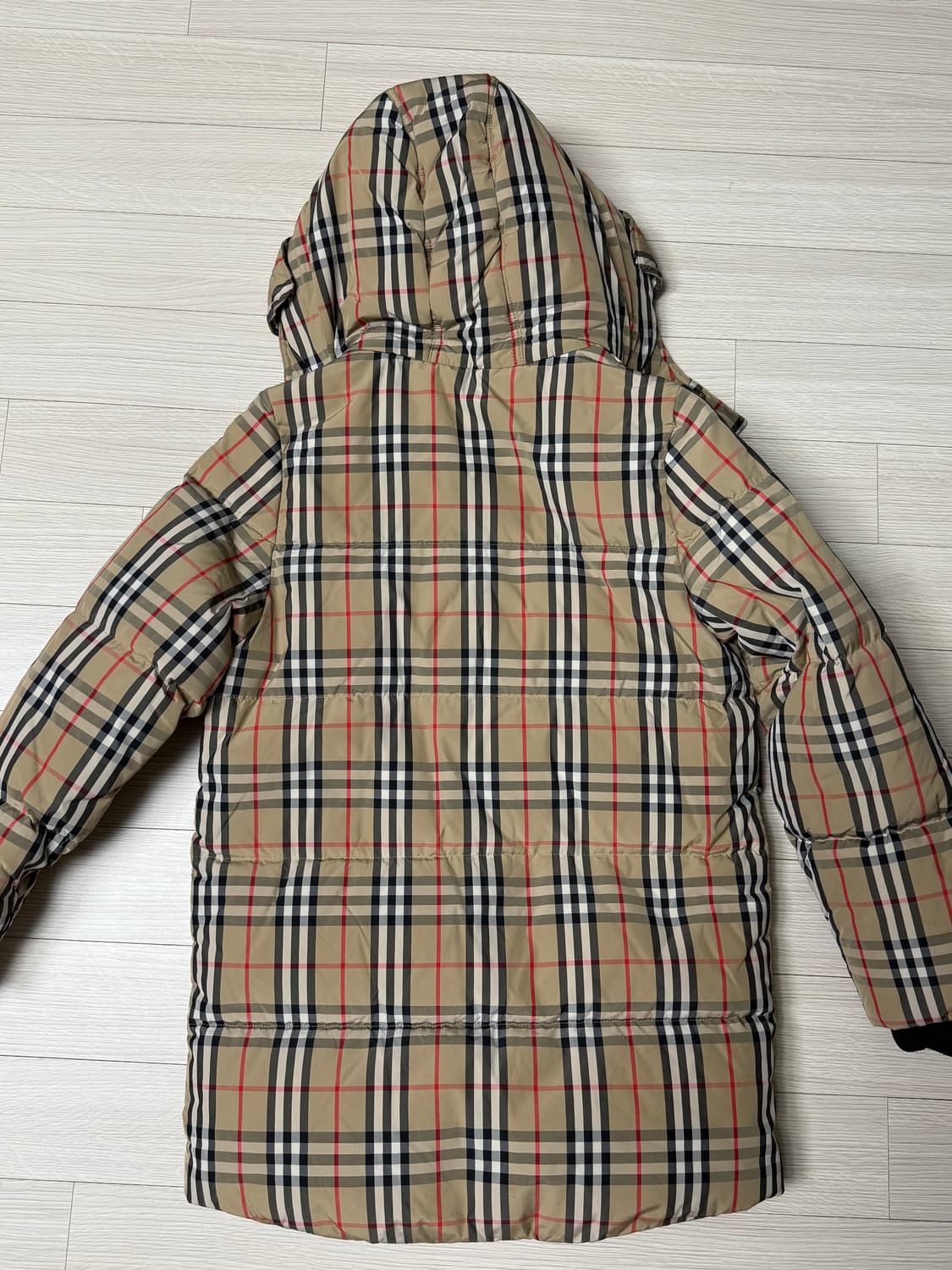 버버리 키즈패딩 12y 상품이미지2