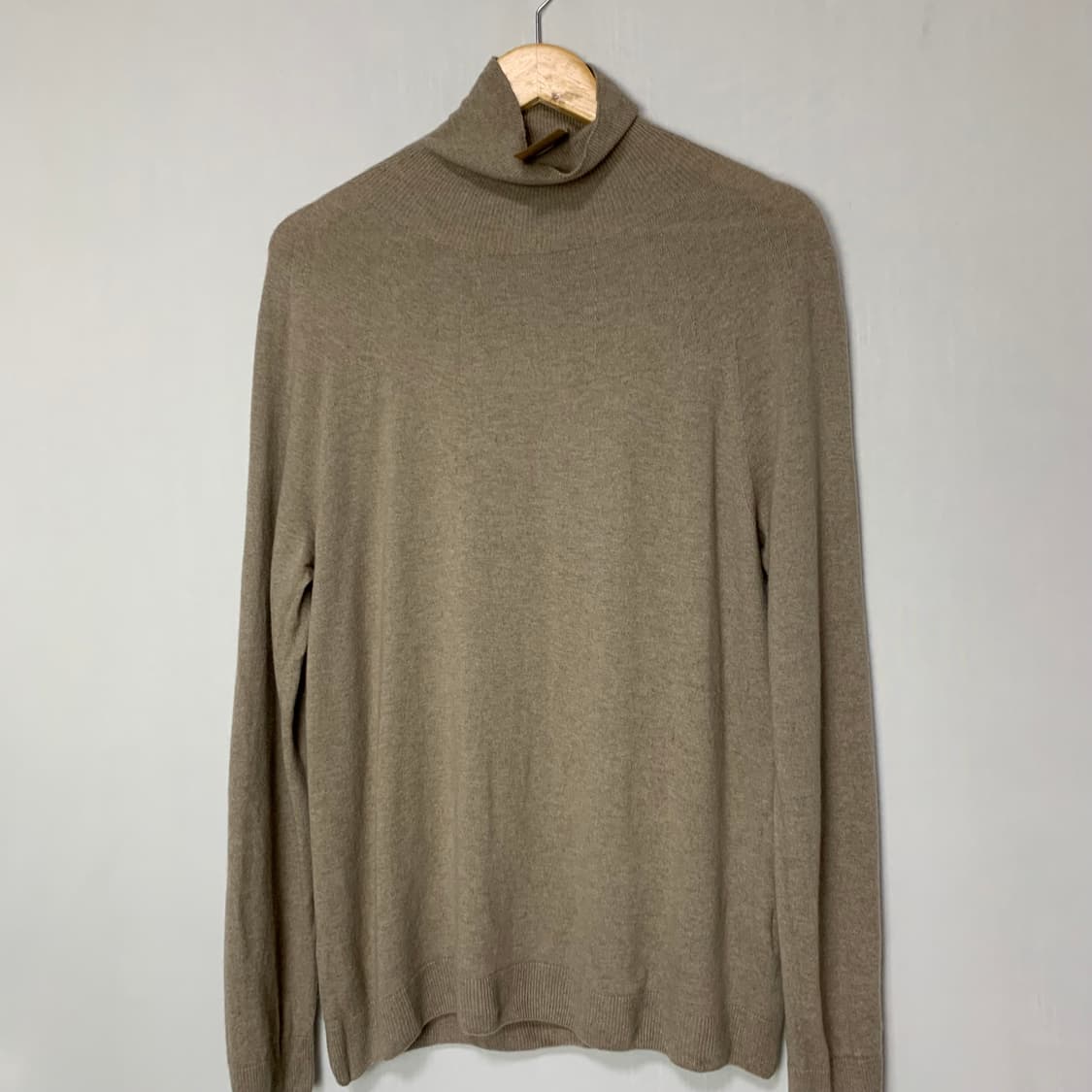 유니클로 캐시미어 베이지 목폴라 긴팔 니트 XXL 빈티지 상품이미지2