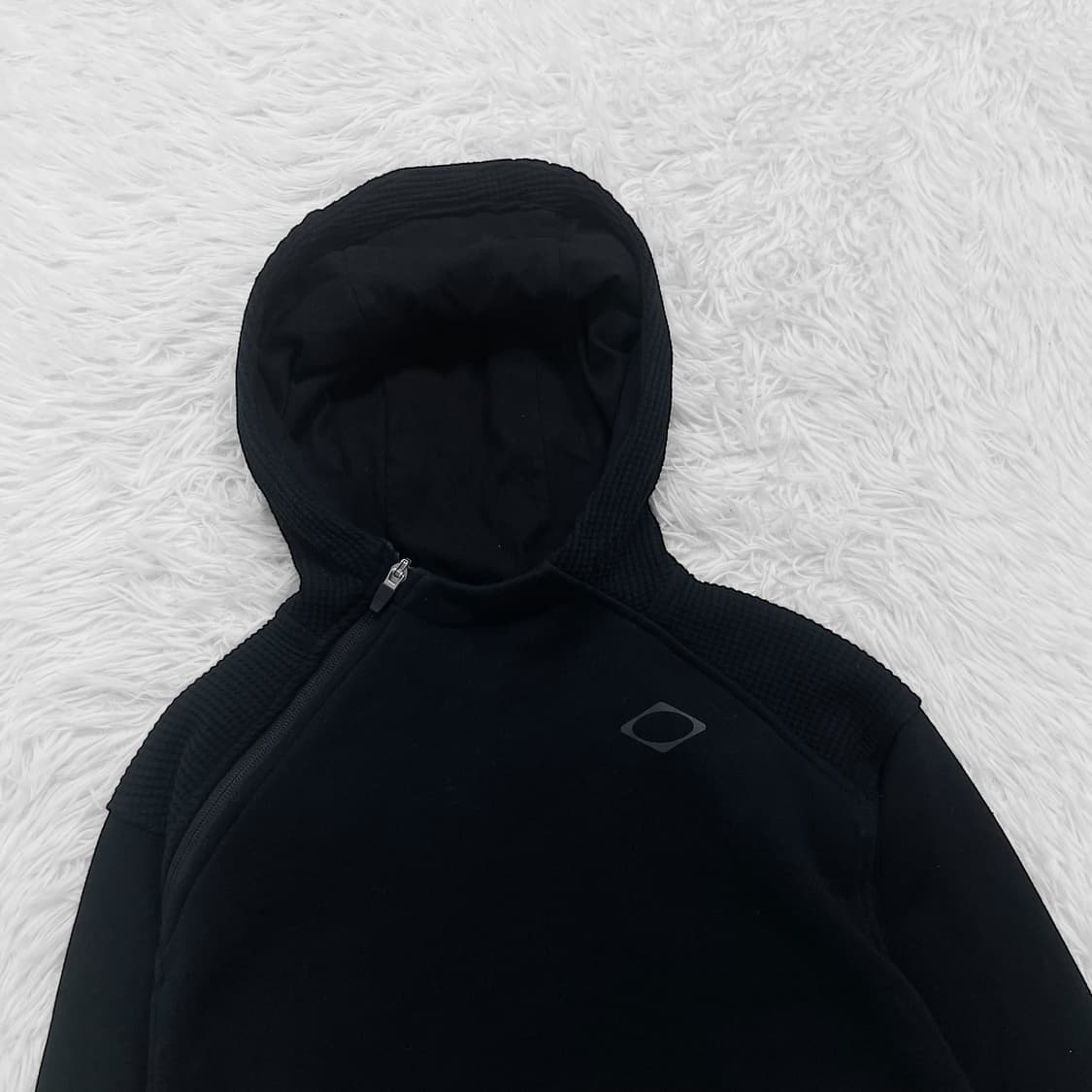 미스치프 크롭 사이드 지퍼 후드티 블랙 상품이미지4