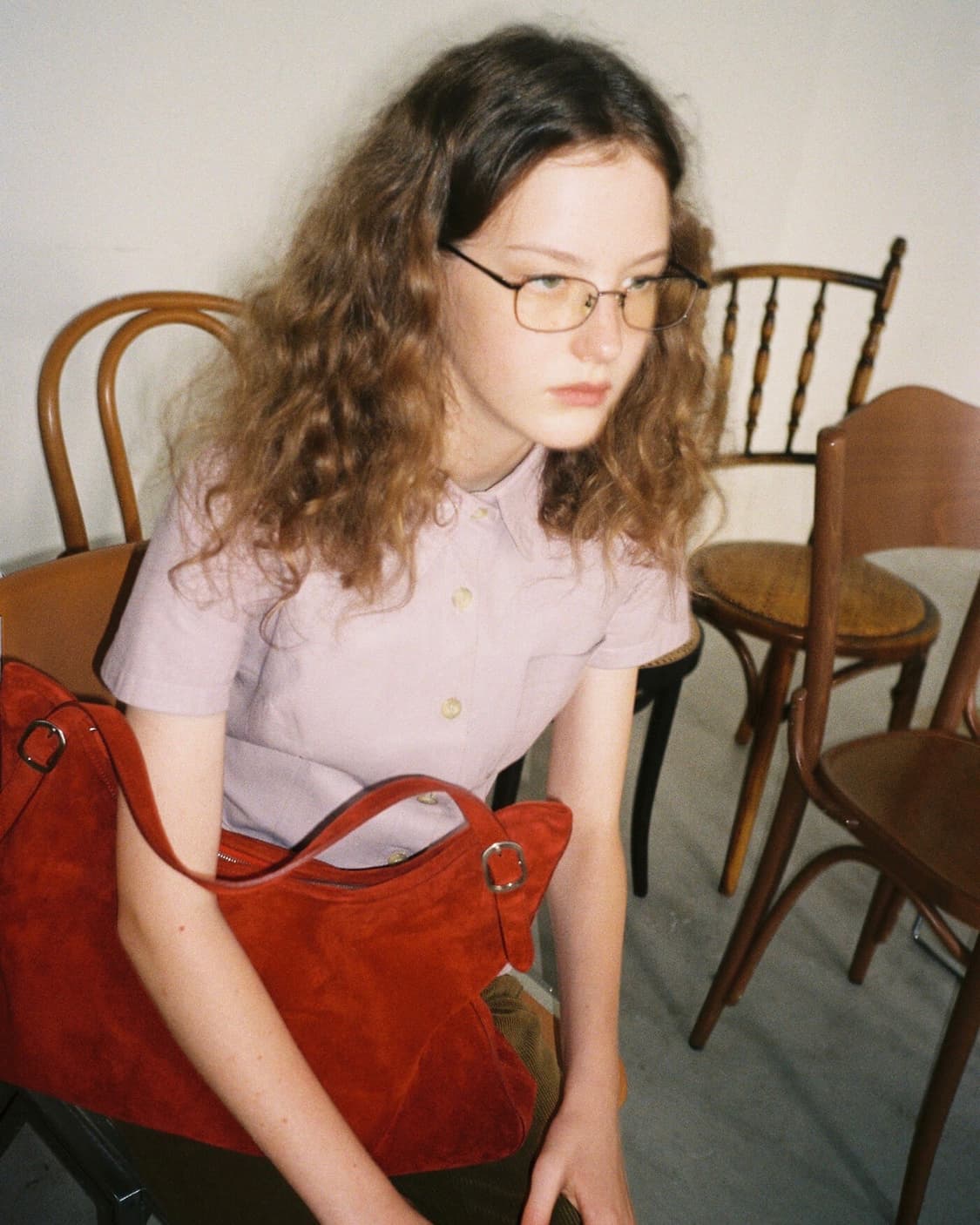 스무드무드 에트나 와이드백_ 레드 스웨이드 상품이미지3