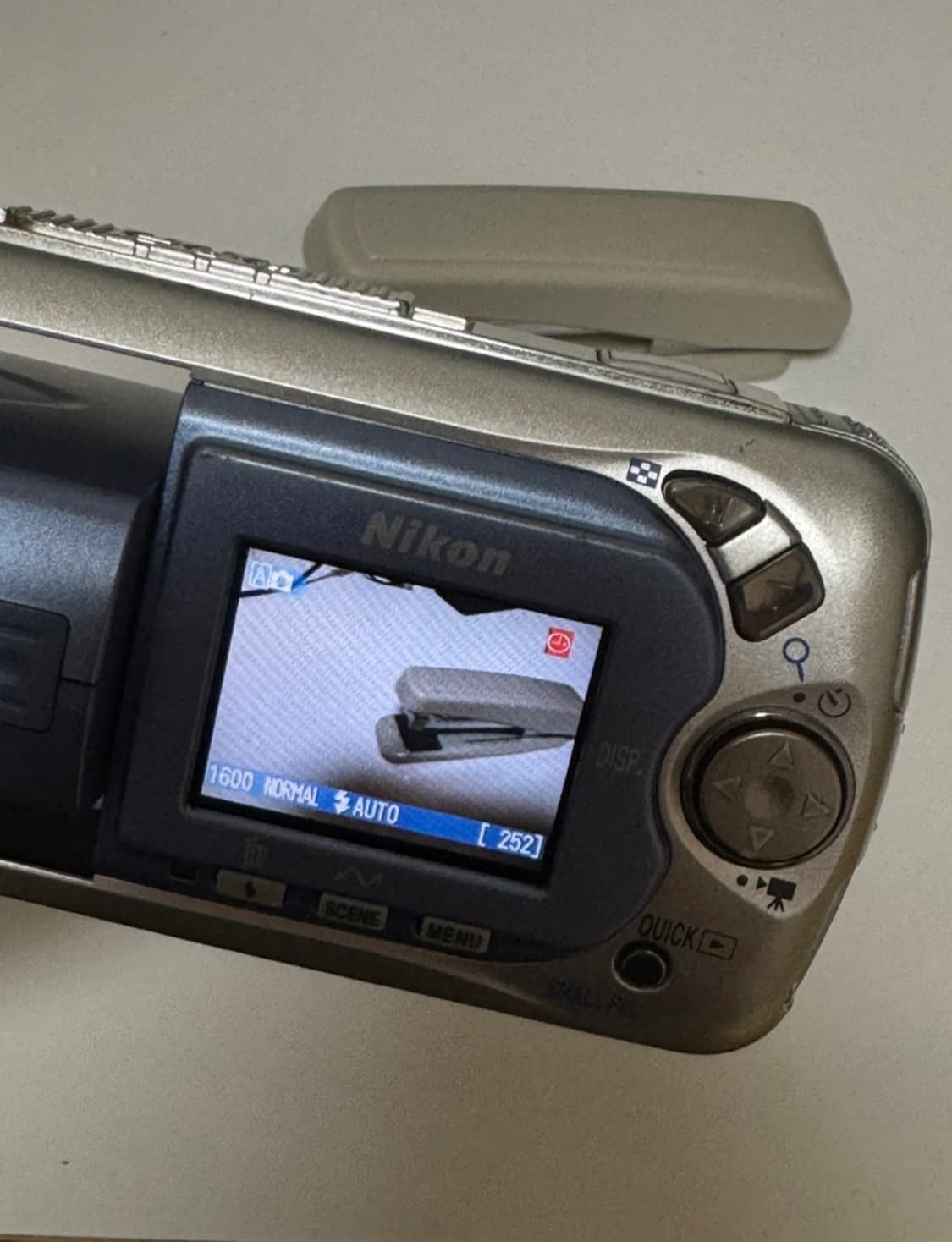 니콘 쿨픽스 2500 상품이미지1