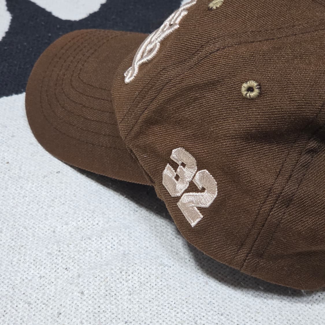 본더치 Y2K 핑크 브라운 볼캡 상품이미지3