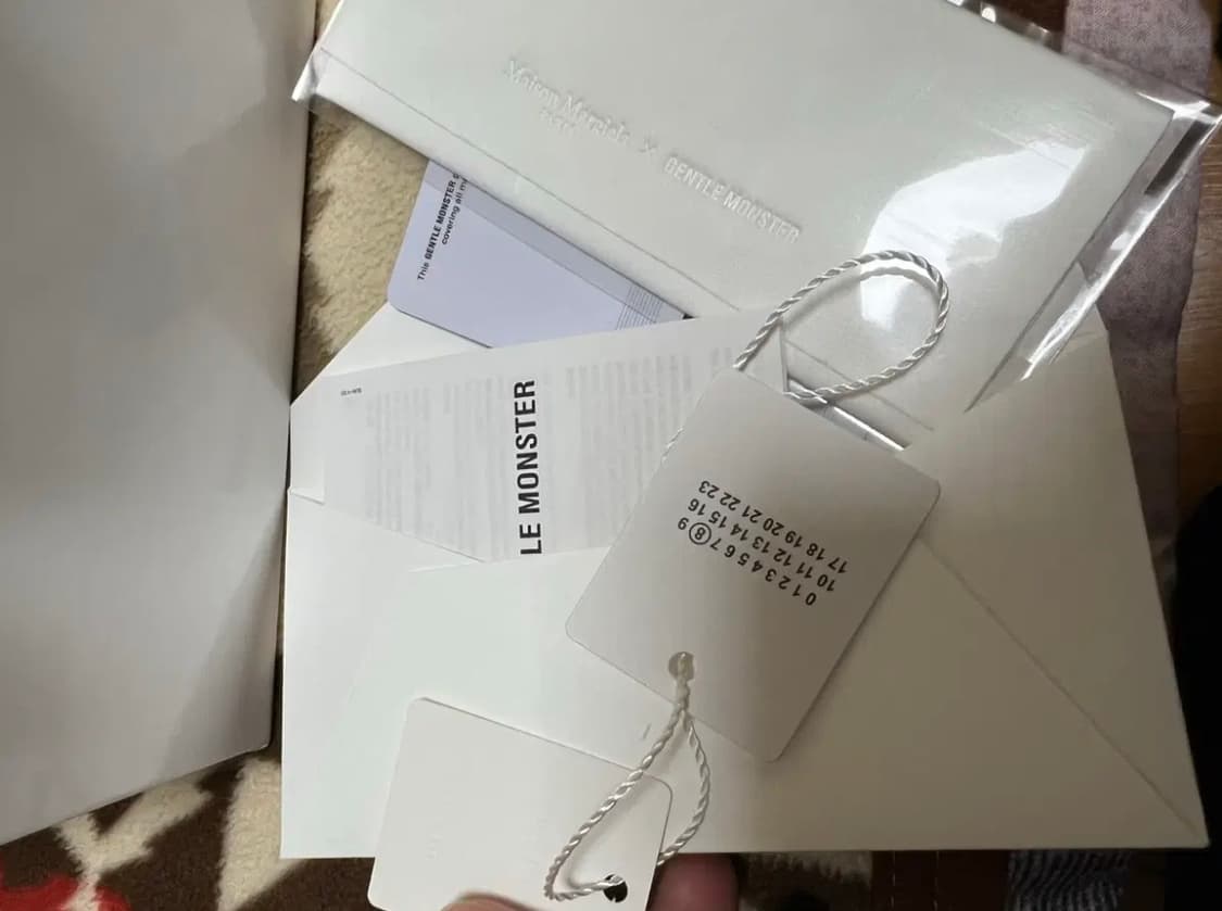 젠틀 몬스터 x 메종 마르지엘라 mm004-01 블랙 A 상품이미지3