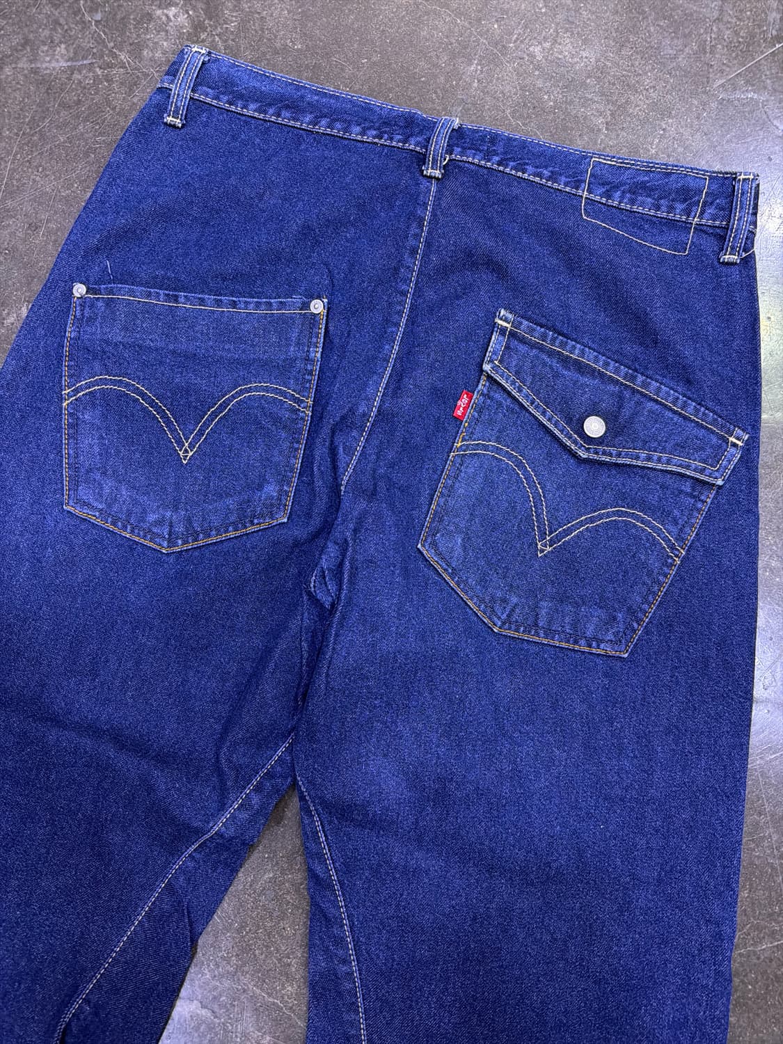 리바이스 엔지니어드진 루즈핏 데님팬츠 32 상품이미지9