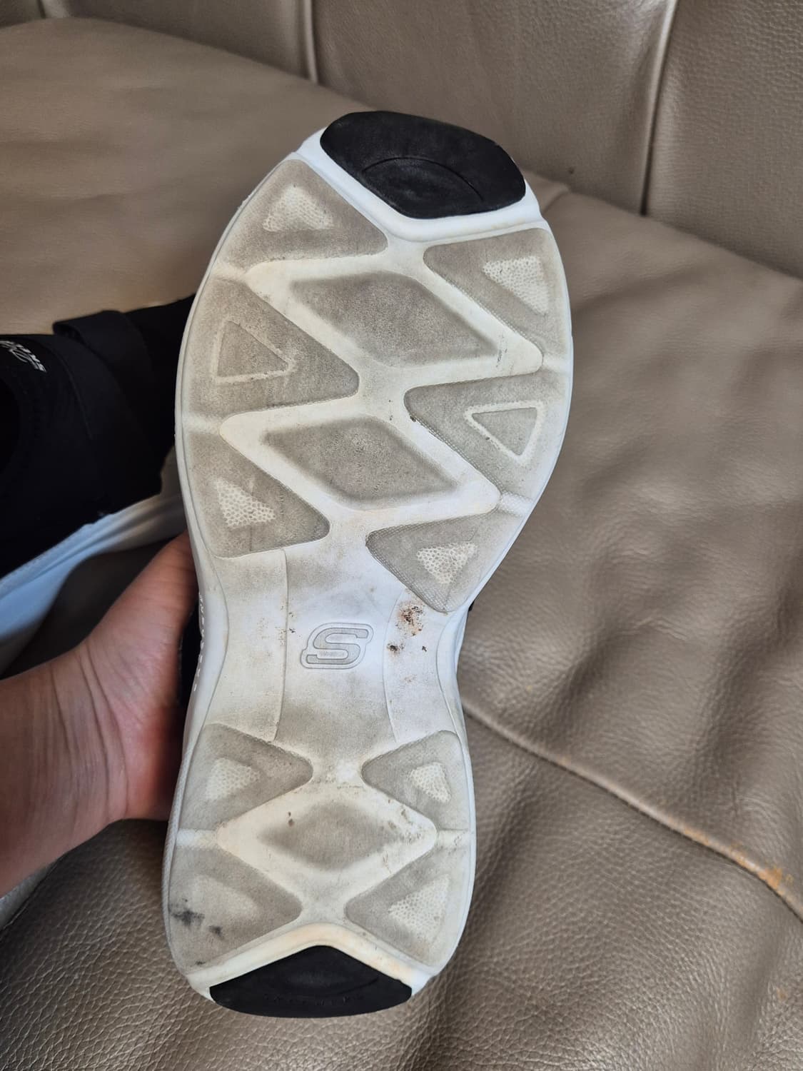 스캐쳐스 딜라이트 에어리 남자270 상품이미지7