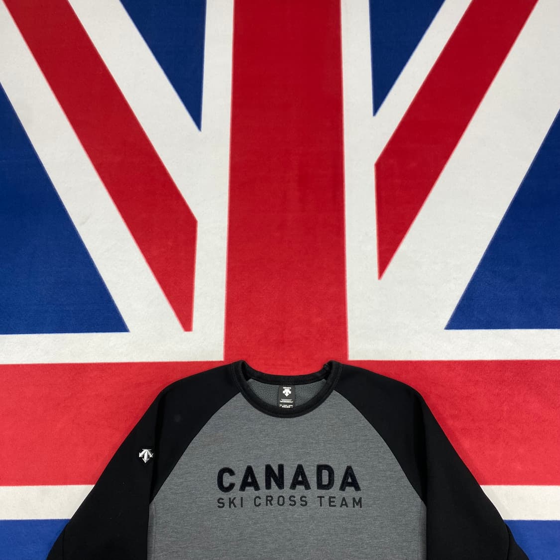 데상트 맨투맨 105 상품이미지2