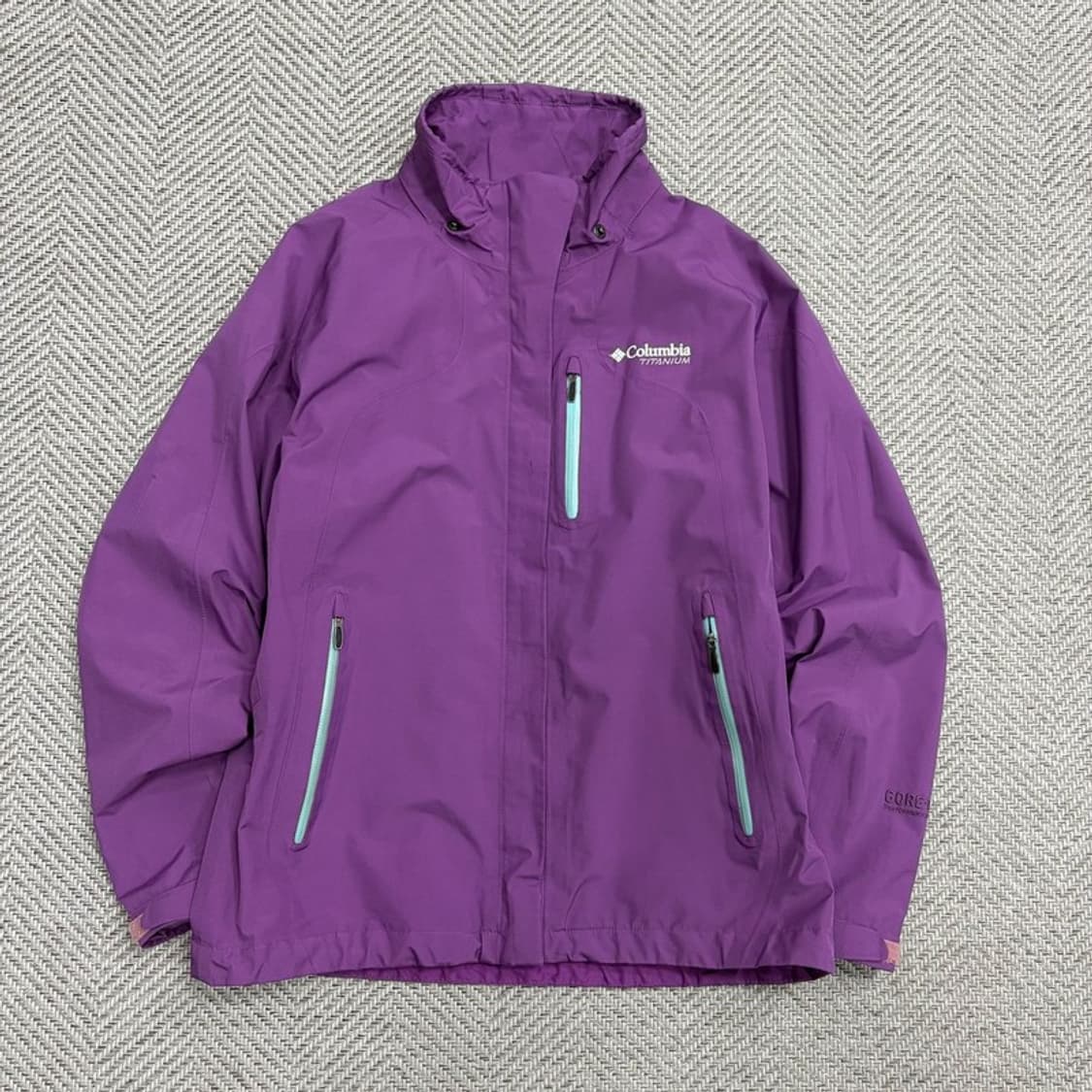 컬럼비아 고어텍스 바람막이 v1775 상품이미지1