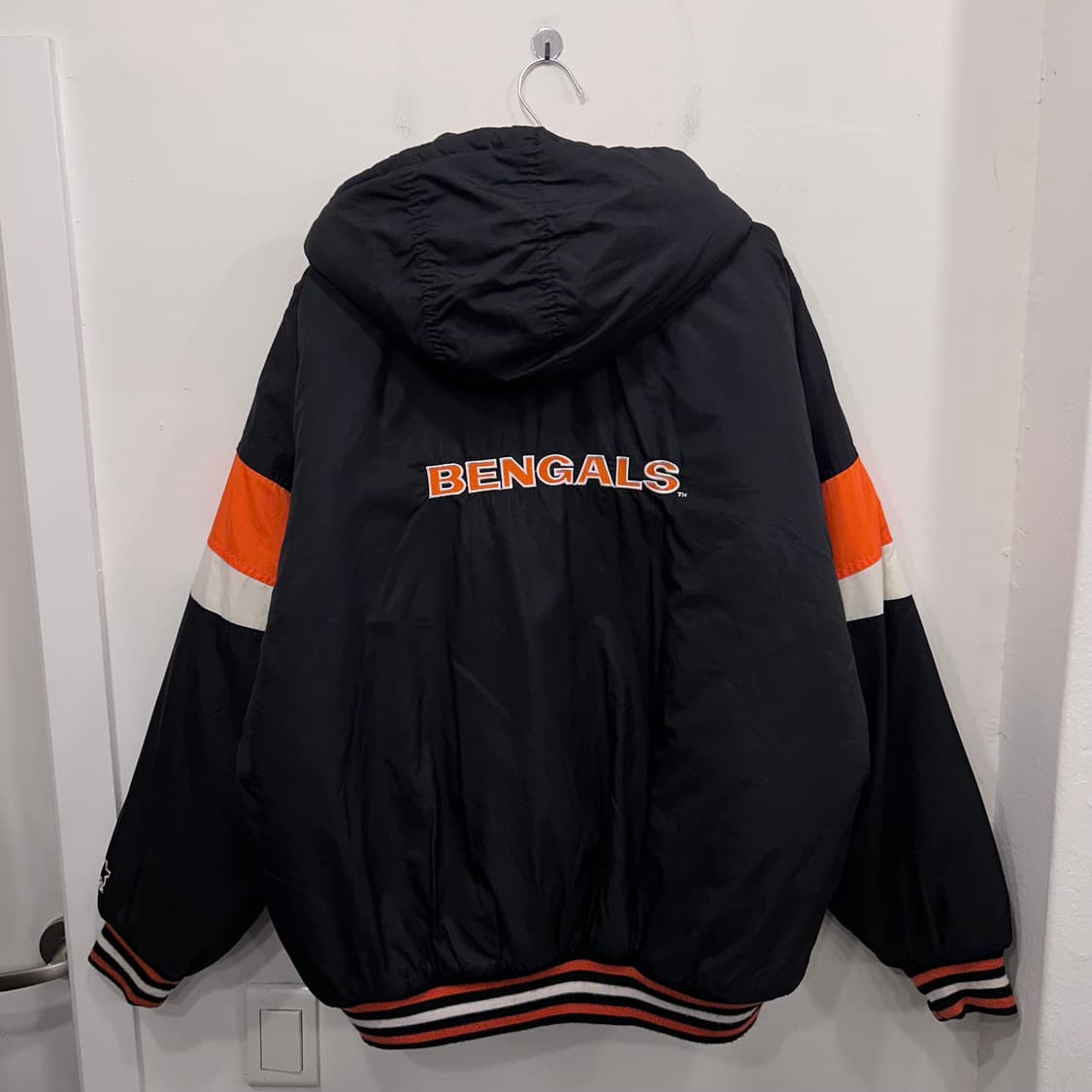 NFL 스타터 올드스쿨 신시내티 뱅골즈 누빔 봄버자켓 상품이미지5