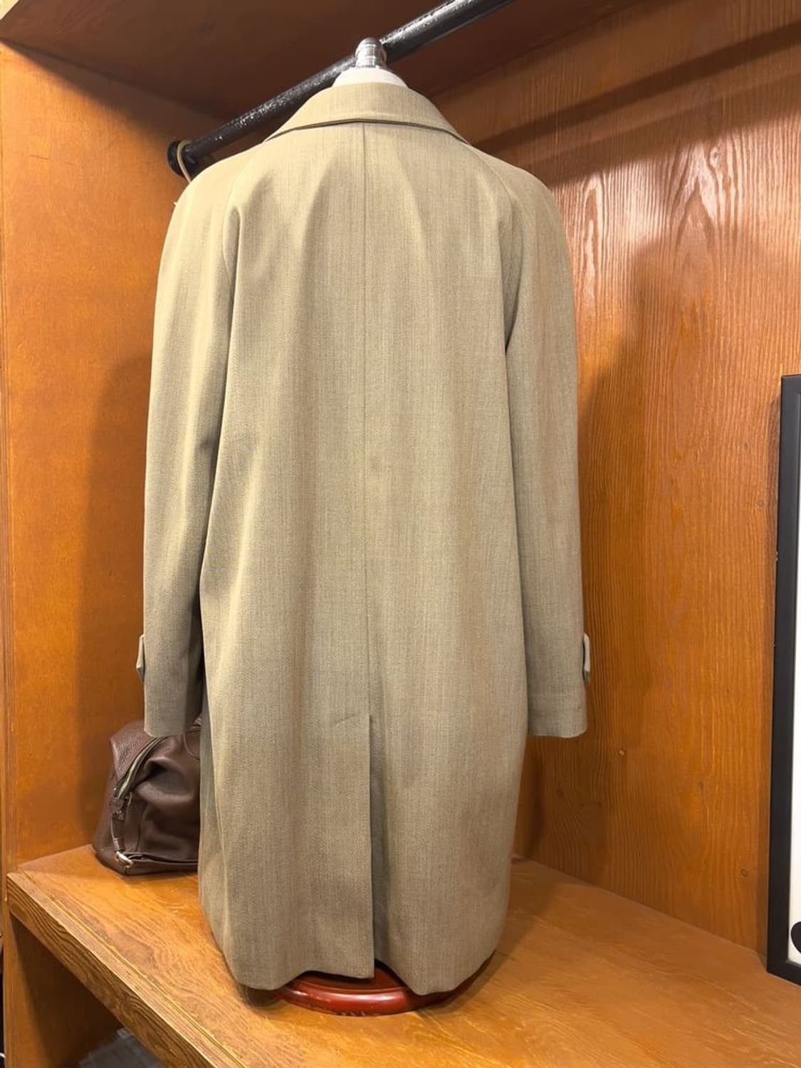 이자이아 래글런코트 상품이미지6