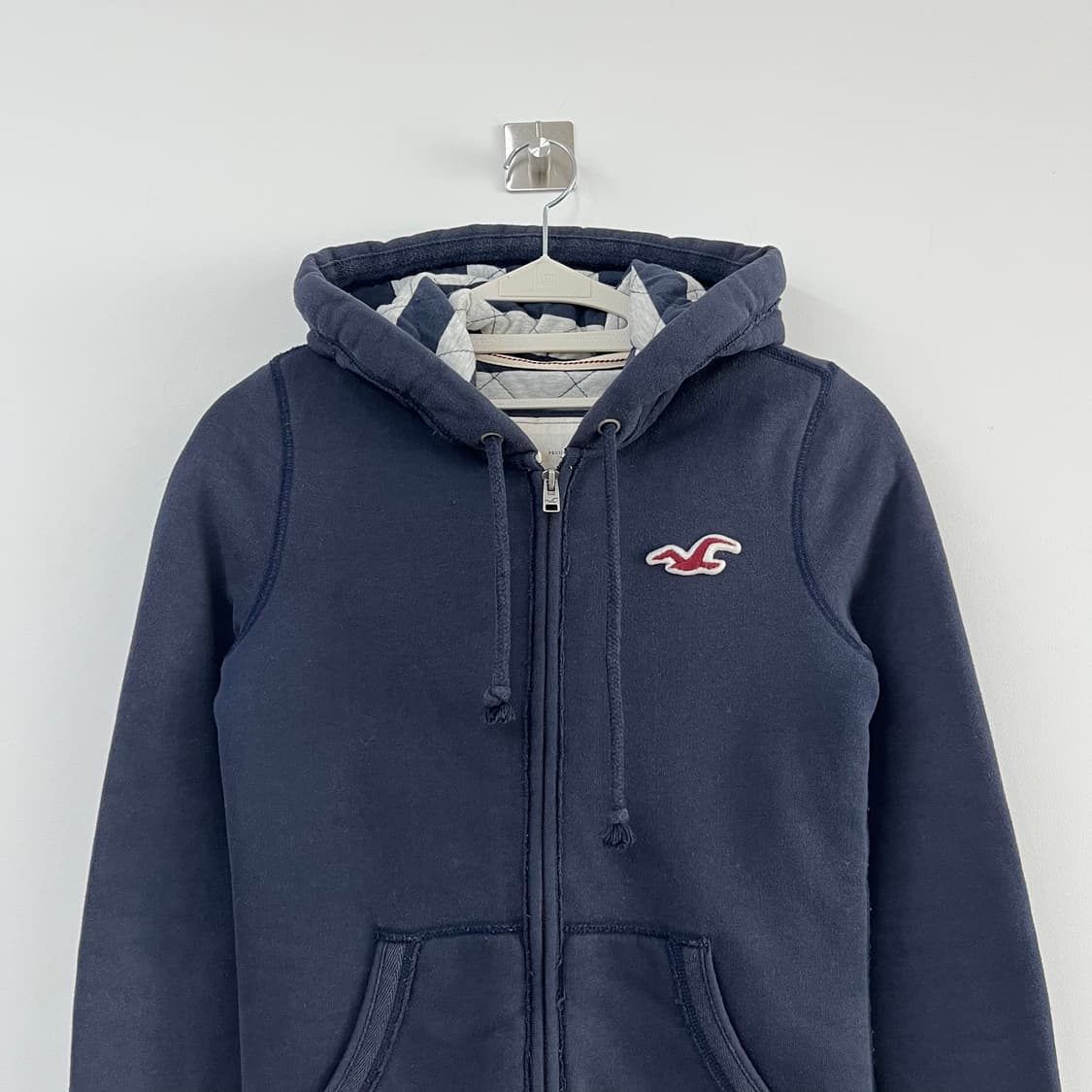 홀리스터 딱붙핏 누빔안감 네이비 후드집업 상품이미지4