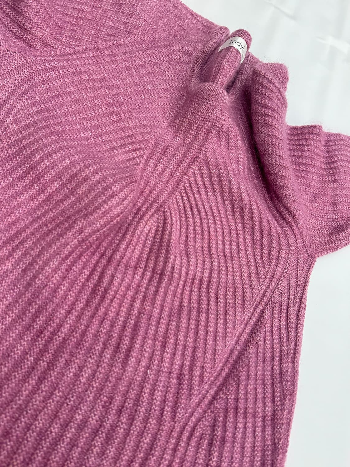 라즈베리 맛 핑크 셔링 골지 앙고라st  히메 갸루 라운드 니트  상품이미지4