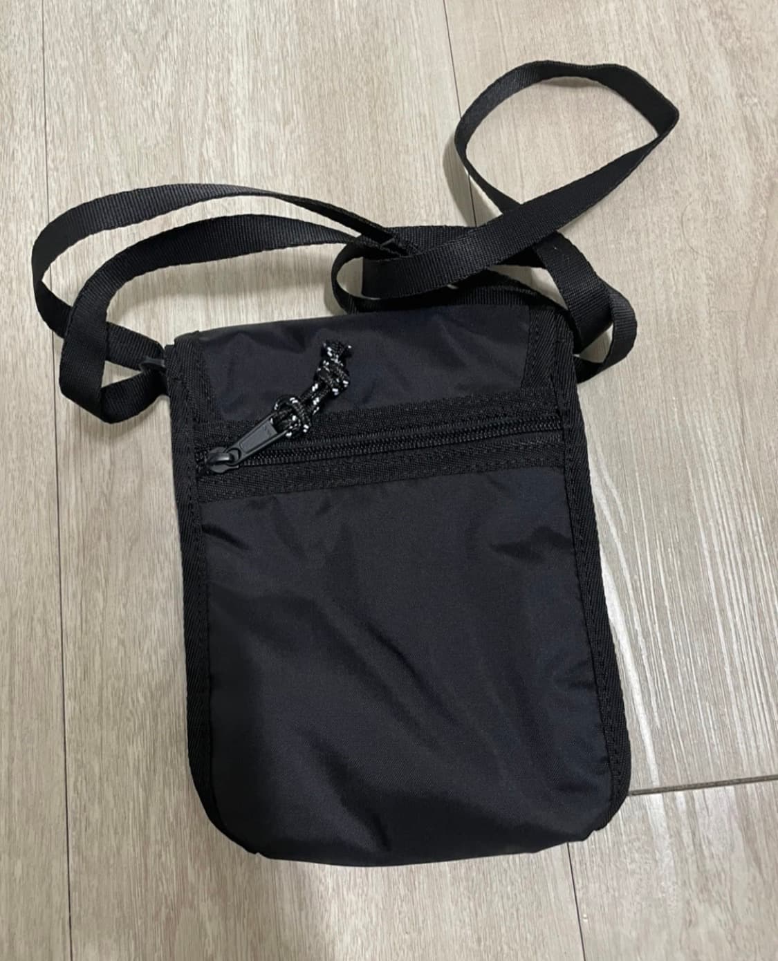 예일 스포츠 스몰 파우치 백 상품이미지3