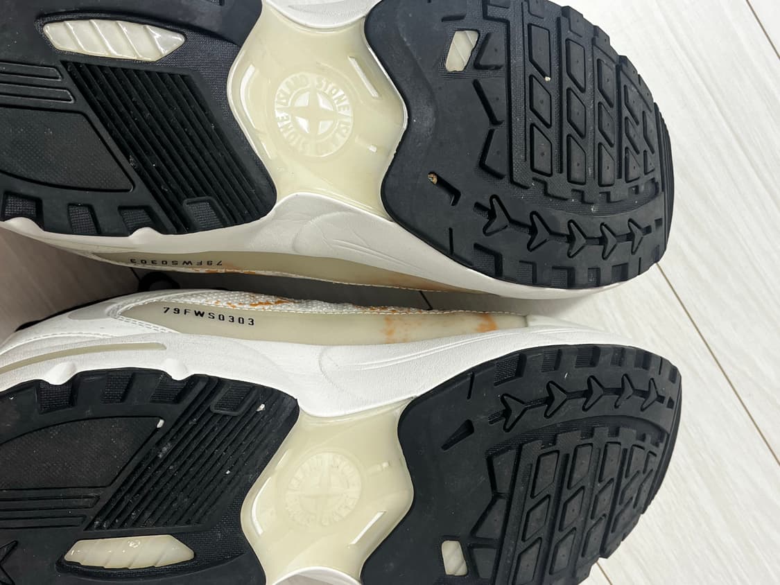 스톤아일랜드 그라임 스니커즈 스투코 23FW 상품이미지4