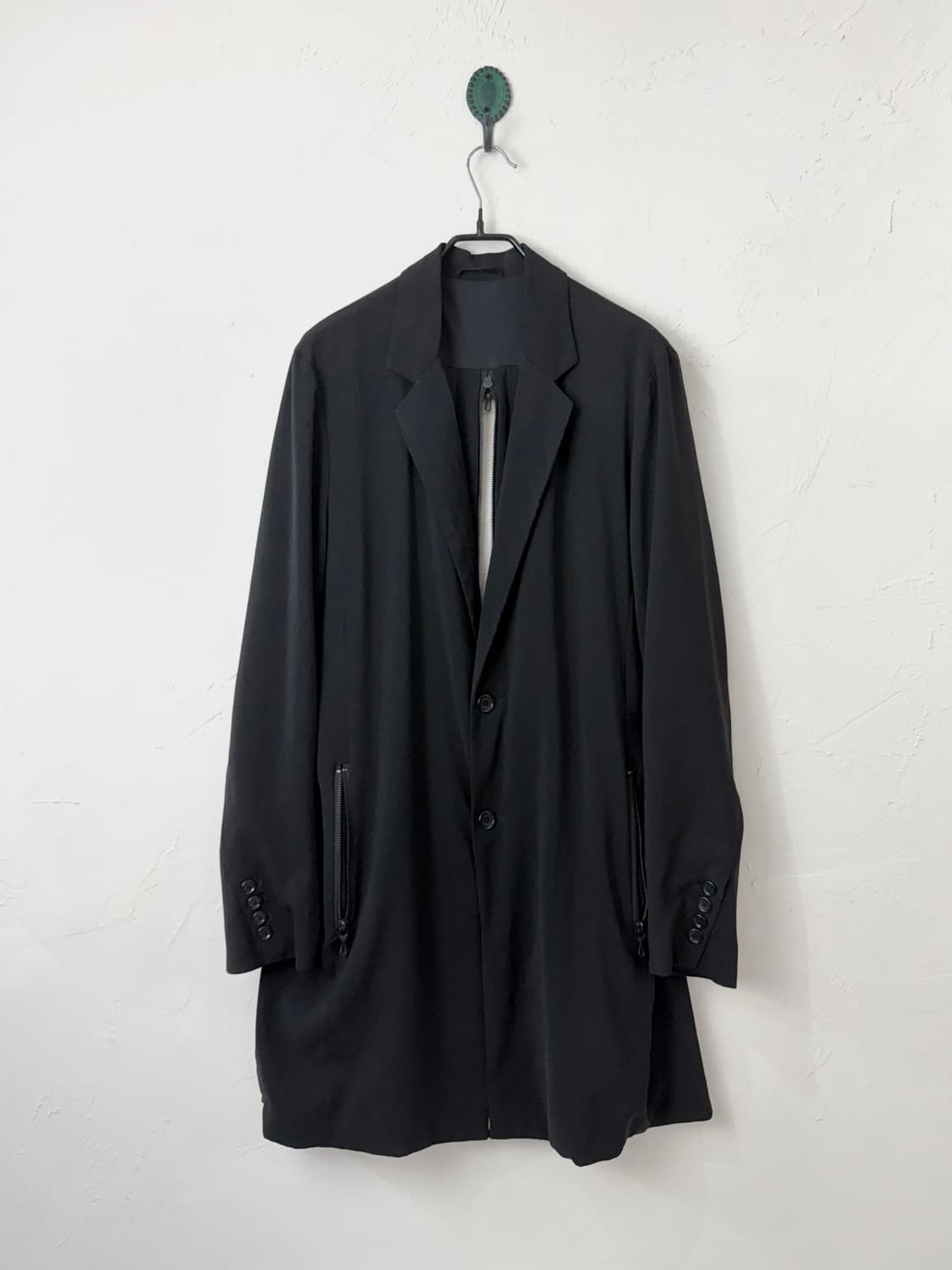 SHELLAC x semanticdesign 절개 코트 상품이미지3