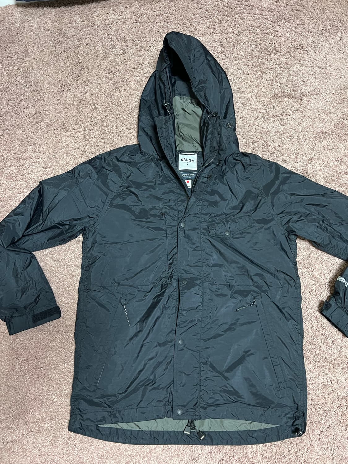 NANGA  윈드브레이커 상품이미지1