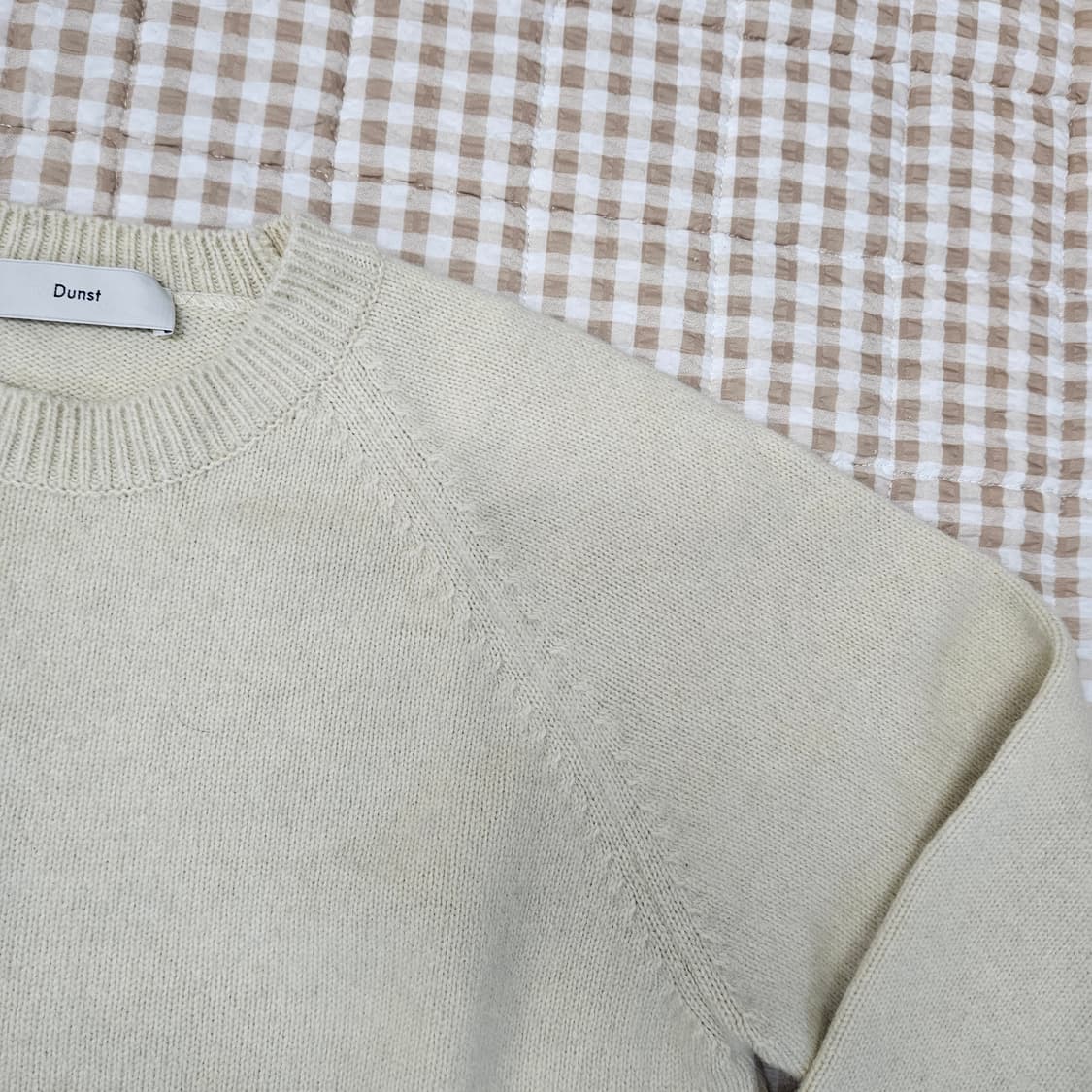 던스트 울 알파카 니트 스웨터 남자100 상품이미지3