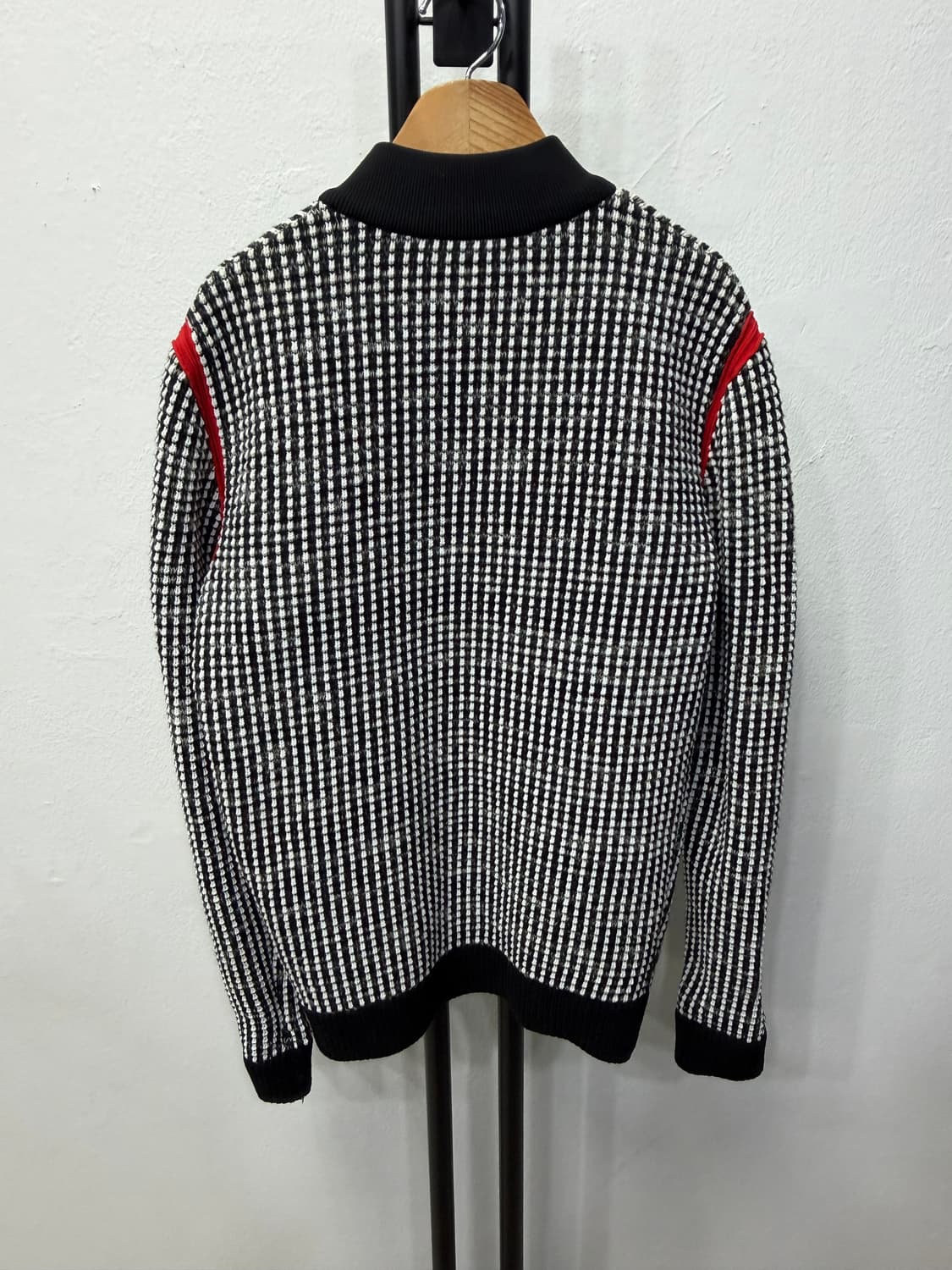 정품) 코오롱 여성 체크 패턴 니트 집업 자켓 95 상품이미지6