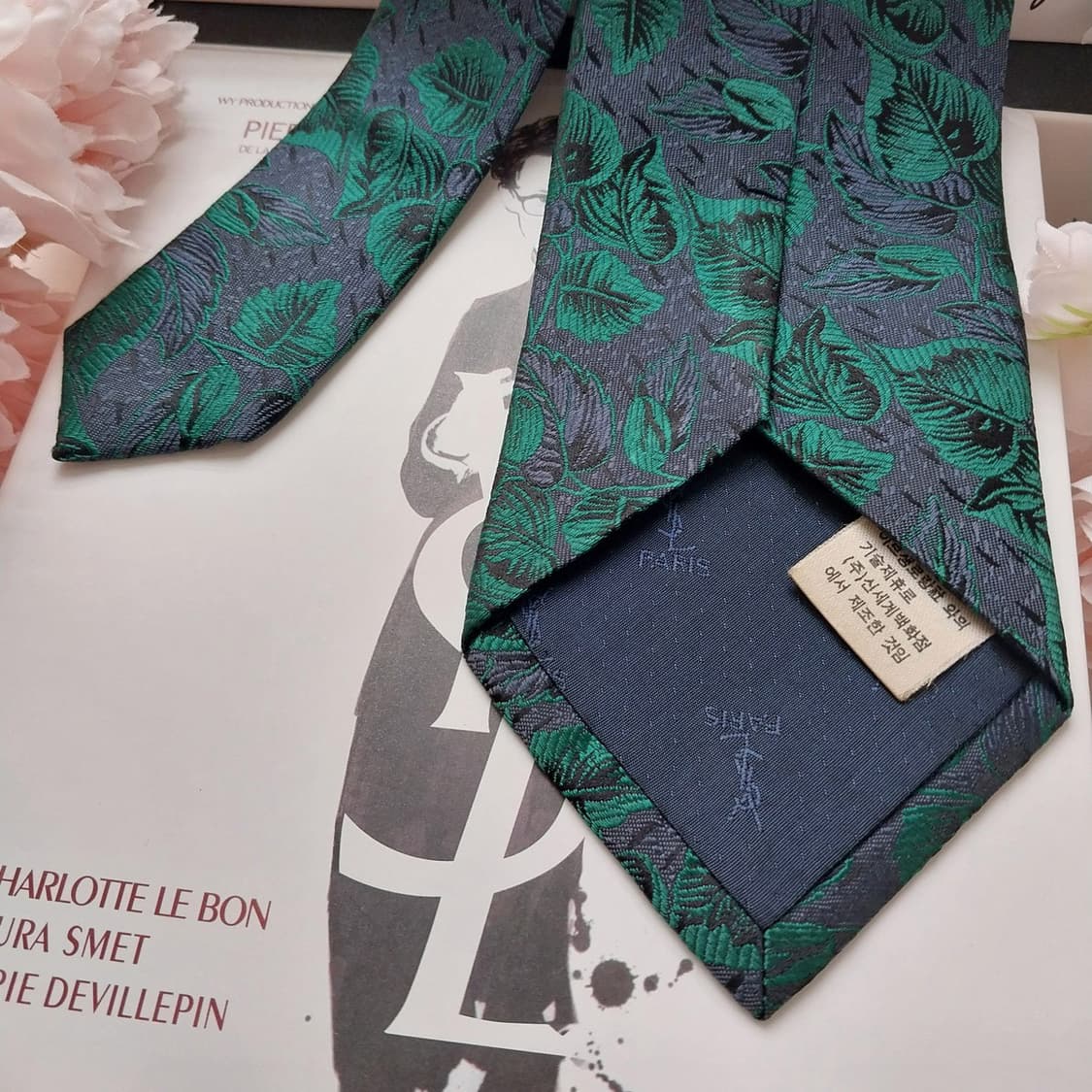 입생로랑 실크 그린 리프 자수 넥타이 8.7cm A+등급 K1268
 상품이미지7