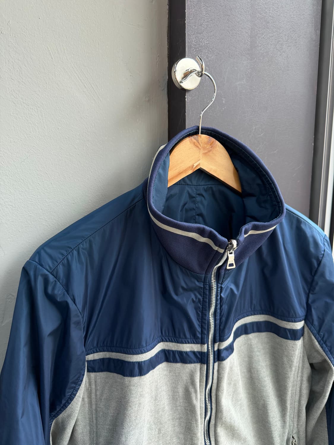 50/ 프라다 스포츠 레드탭 리버시블 집업 자켓 상품이미지8