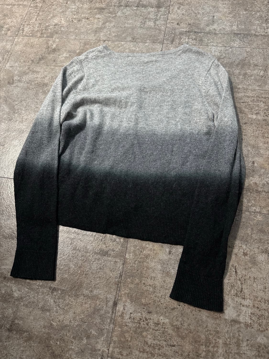 홀터넥 티 스타 버튼 글라데이션 울/앙고라 가디건 2pcs SET 상품이미지8