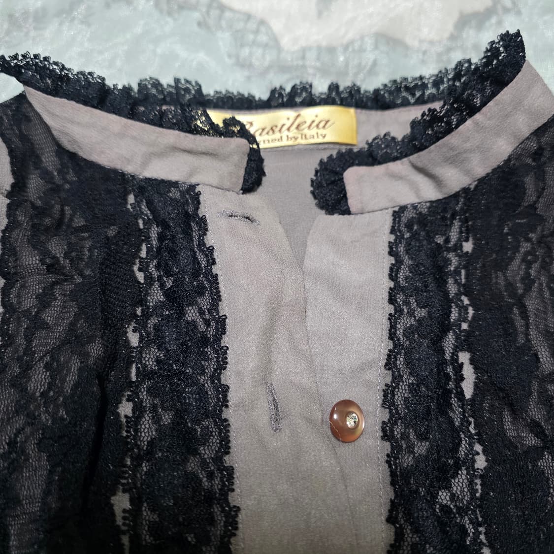 빈티지 고딕 프릴 레이스 실크 블라우스 공겜여주 로걀 y2k ozz on 상품이미지4