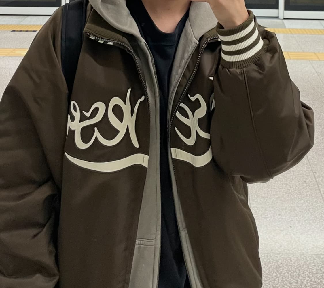 S) 예스아이씨 하이넥 스타디움 브라운 High Neck Stadium  상품이미지2