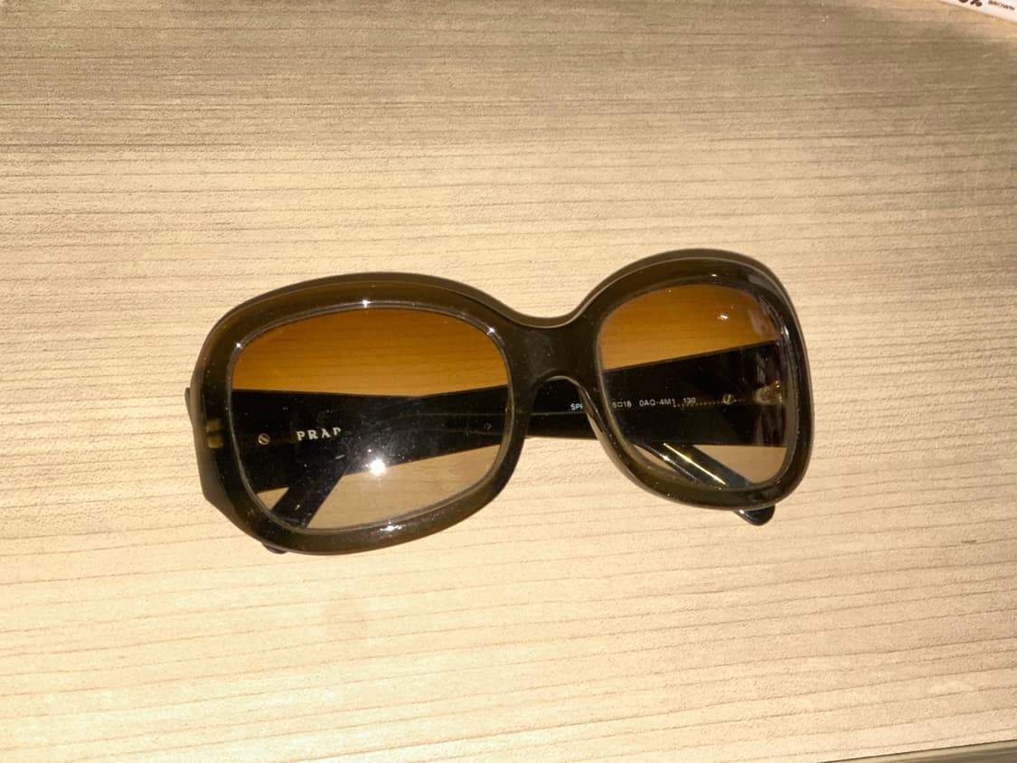 (핀터깔) prada y2k 오벌 선글라스 상품이미지4