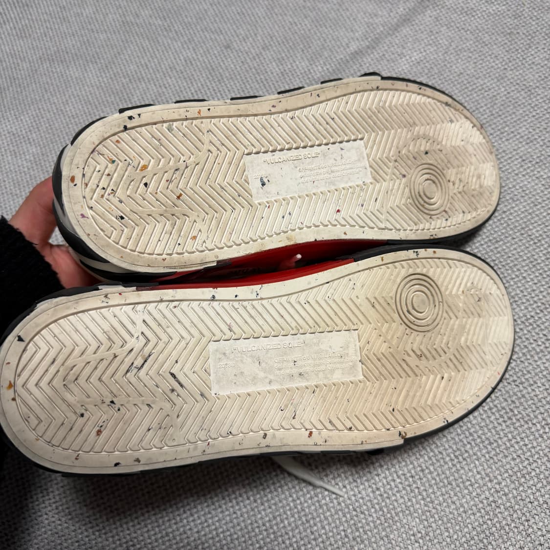 오프화이트 에로우 벌크 로우 스니커즈 상품이미지8