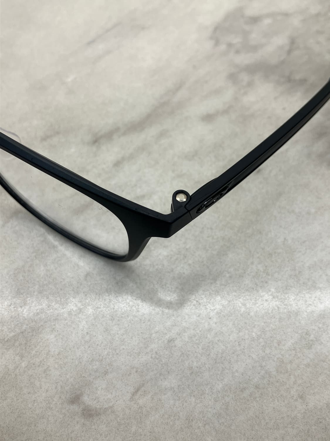 오클리 OAKLEY 마일스톤 사틴블랙 소프트 스퀘어 뿔테 안경 상품이미지2