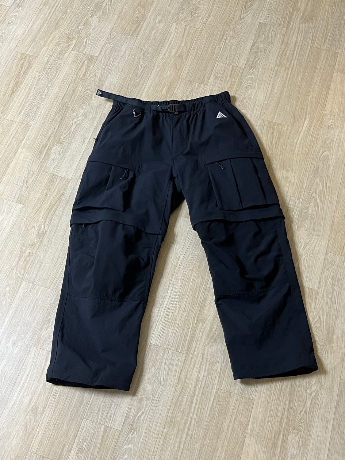 나이키 ACG 스미스 서밋 카고 팬츠 블랙 아시아 팝니다. 상품이미지1