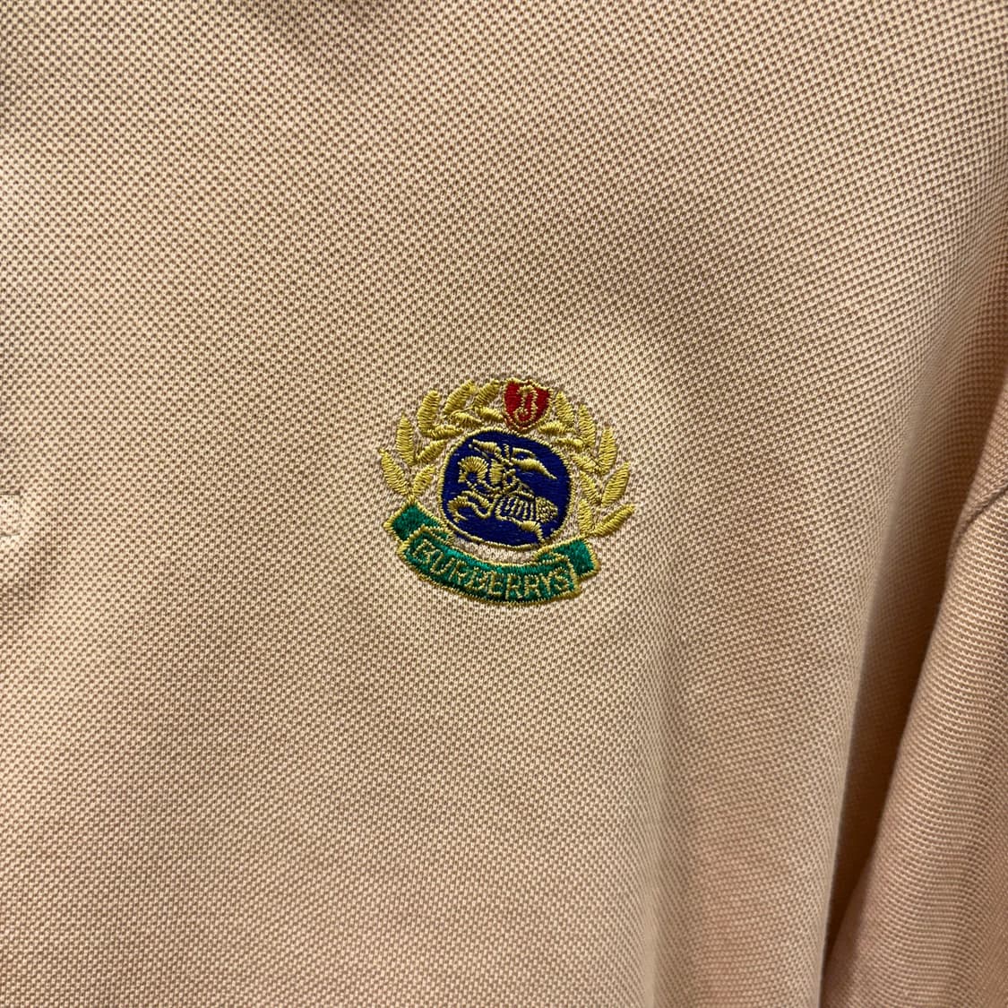 버버리 코튼 PK 티셔츠 하프 버튼 크레스트 로고 자수 디테일 오렌지 상품이미지6