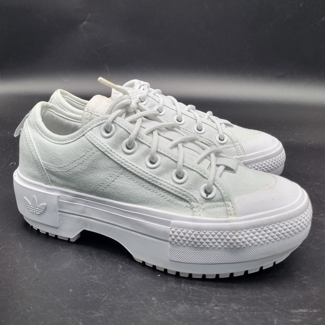 아디다스 니짜 트랙로우 여성운동화225 상품이미지1