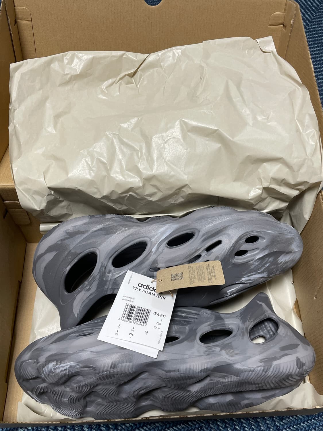 이지폼러너 275 상품이미지1