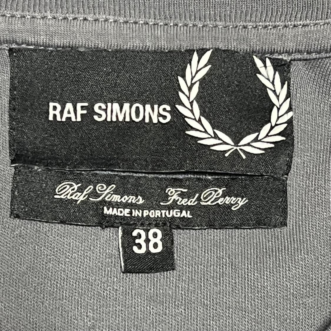38 라프시몬X프레드페리 콜라보 티셔츠 상품이미지3