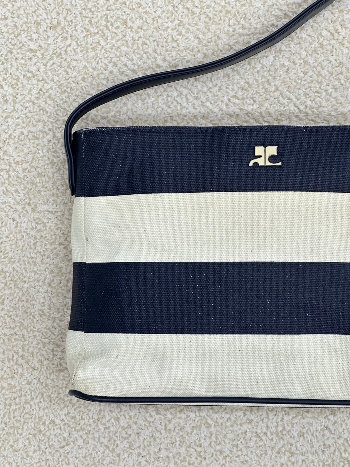 꾸레쥬 숄더백 상품이미지4