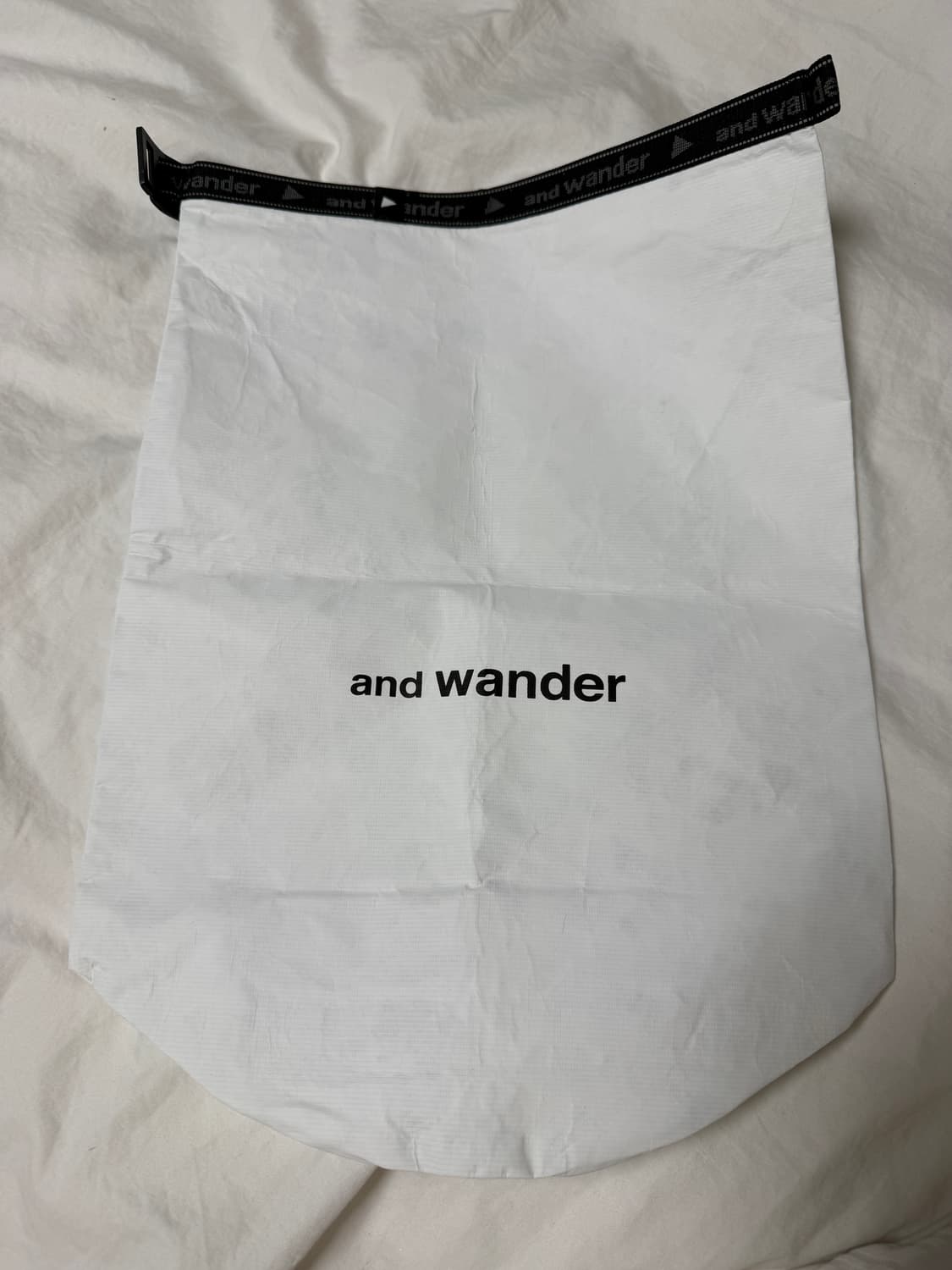 앤드원더 and wander 드라이백8리터 상품이미지2