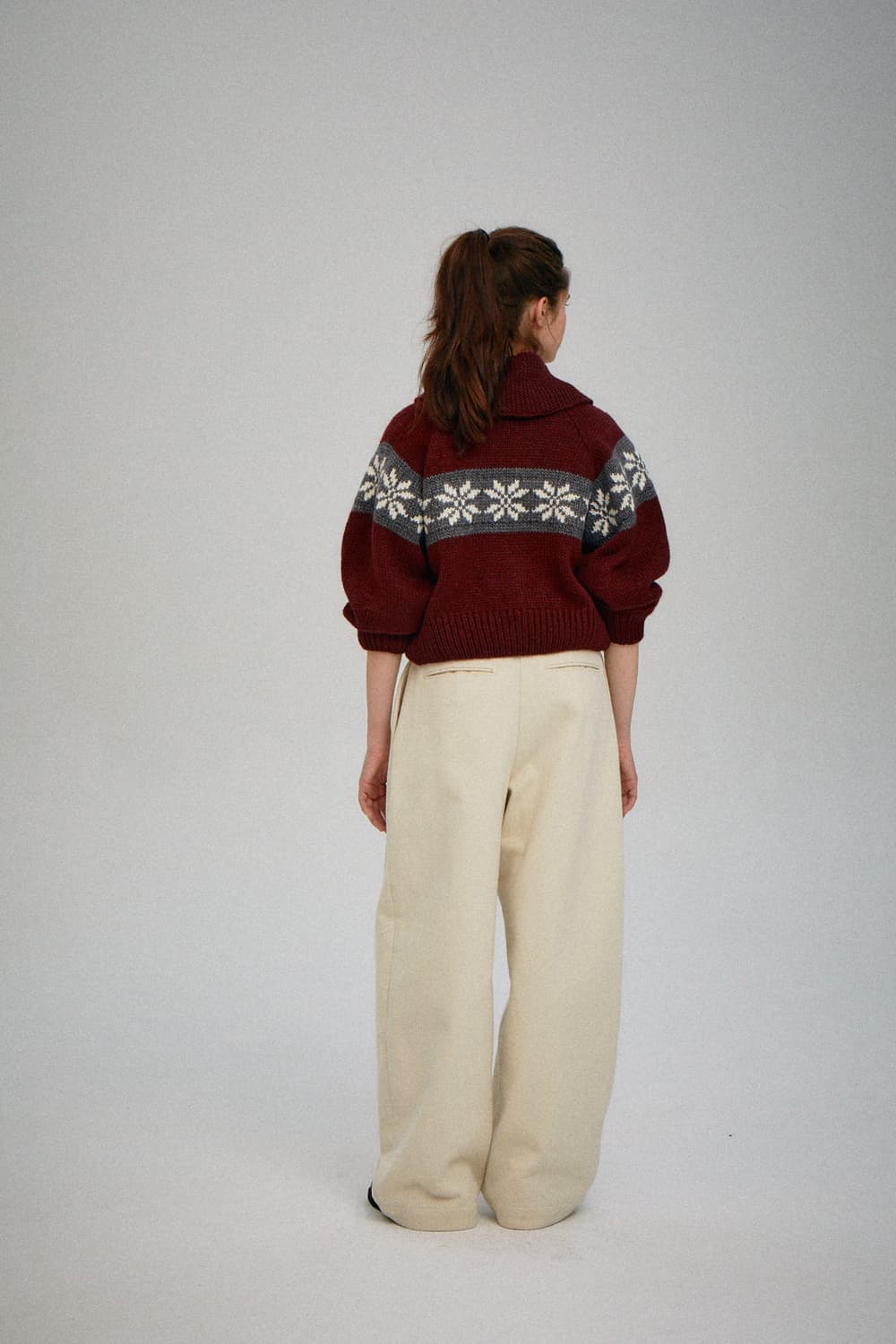 파르벵 스노우 크롭 울 가디건 모브 와인 상품이미지3