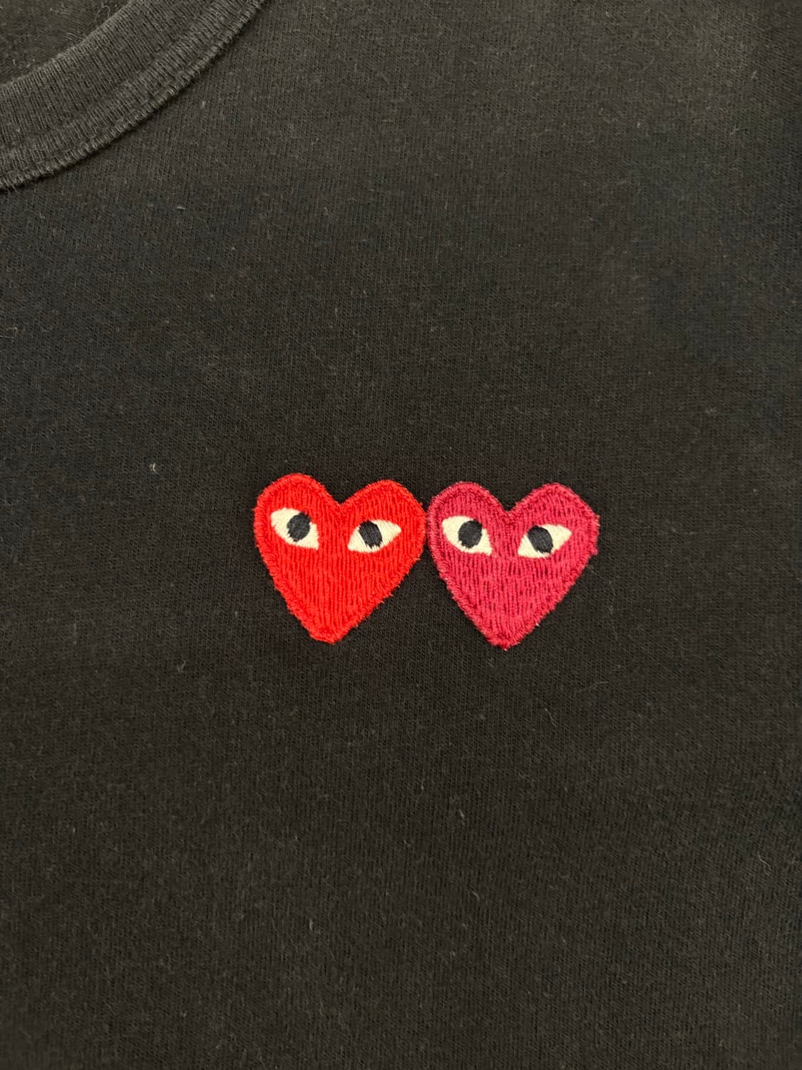 꼼데가르송 플레이 더블하트 와펜 티셔츠 상품이미지4